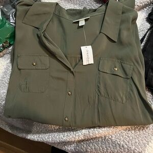 Dressbarn Women’s Casual Shirt in Olive